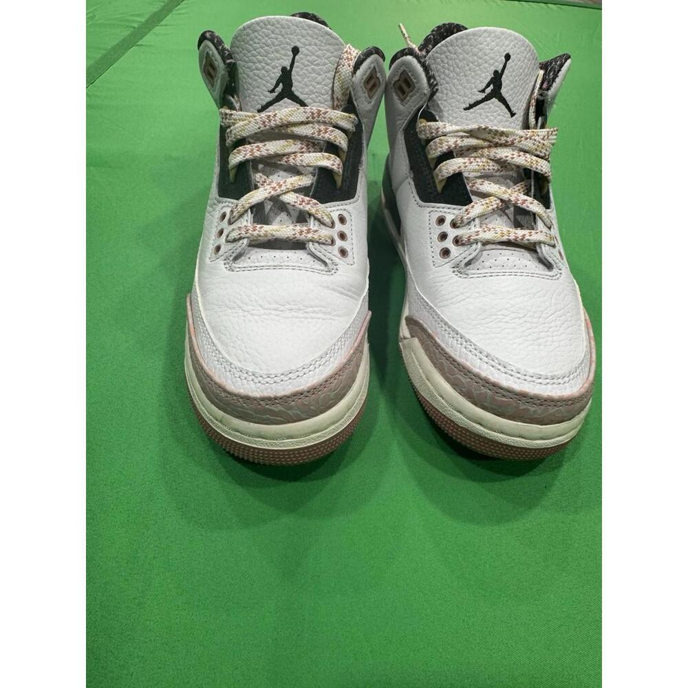 Nike Air Jordan 3 Retro GS Vintage Floral Size 6Y / 7.5W 441140-100